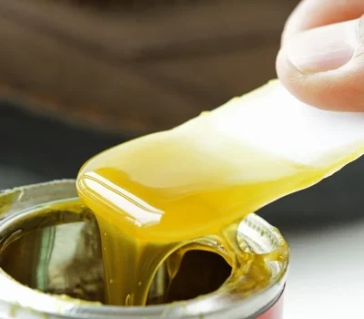 Unión de caucho y metal mediante adhesivo industrial de alta resistencia